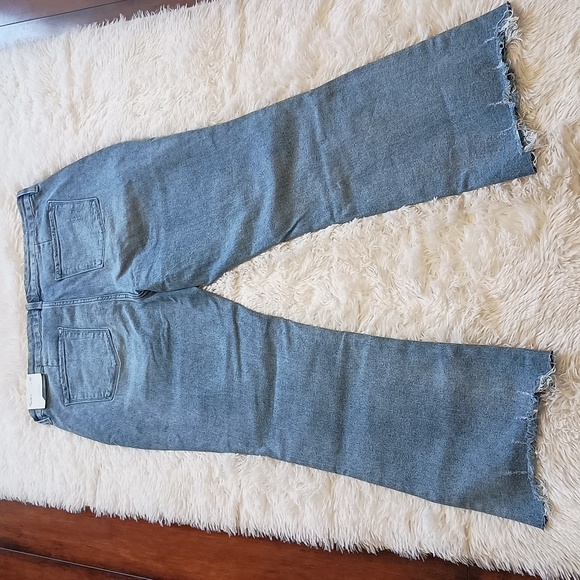 💥 Closet Closing Sale 💥 Kancan High Rise Flares Distressed Raw Hem - Picture 6 of 7